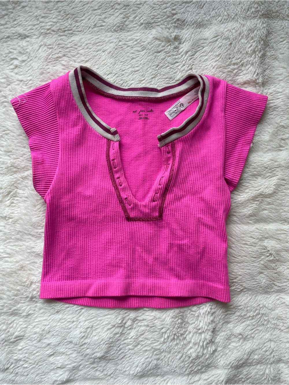 Urban Outfitters Go For Gold Hot Pink Ribbed Crop Top with Contrast Trim
